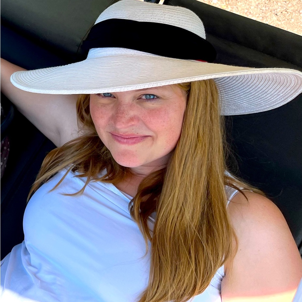 Meet your Posher, Krystal